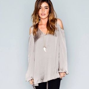 NWT Show Me Your MuMu Silver Shoulder Boo Tunic S